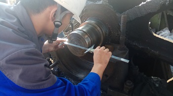 測量磨損尺寸.jpg/